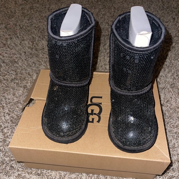 Ugg Classic Sequin Boots - Picture 2 of 4